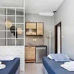 A. & C. Michailidi Apartment Neos Marmaras