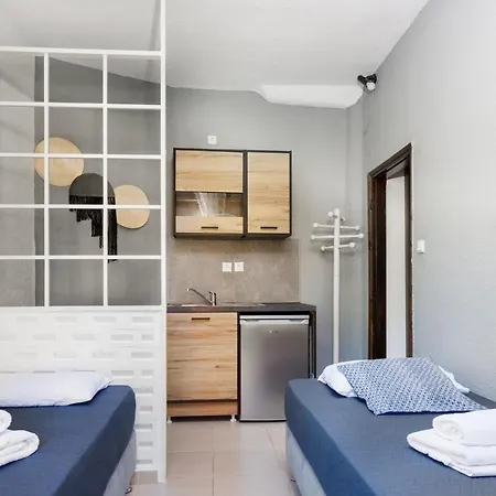 A. & C. Michailidi Apartment Néos Marmarás